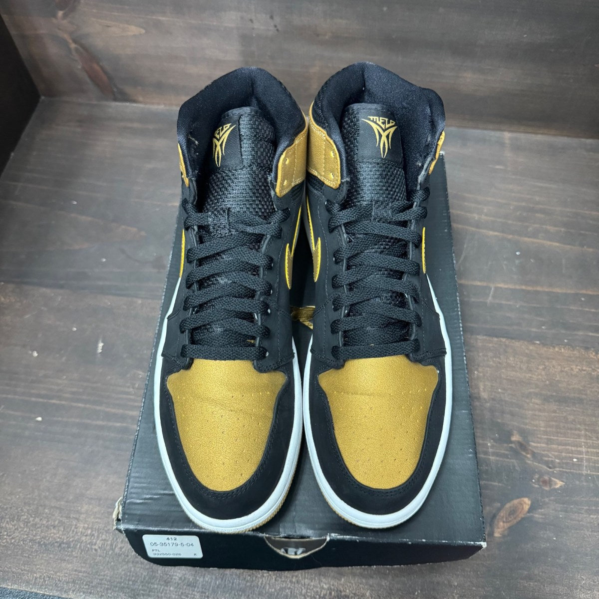 Jordan 1 Retro Melo PE Size 11 (Pre-Owned) - Image 3