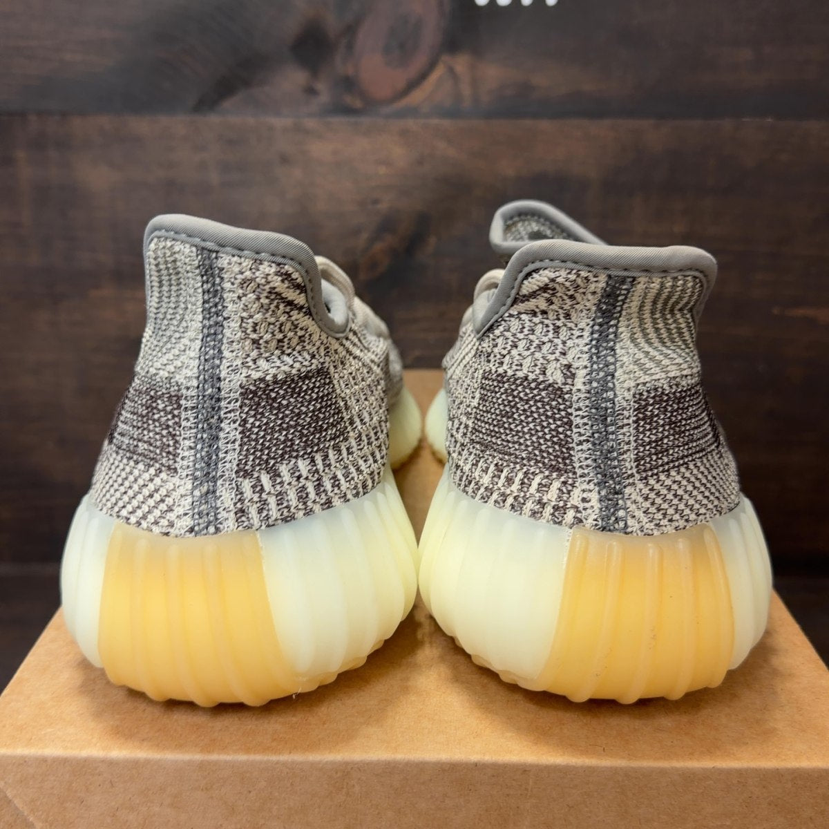 adidas Yeezy Boost 350 V2 Zyon Size 10 (Pre-Owned) - Image 4