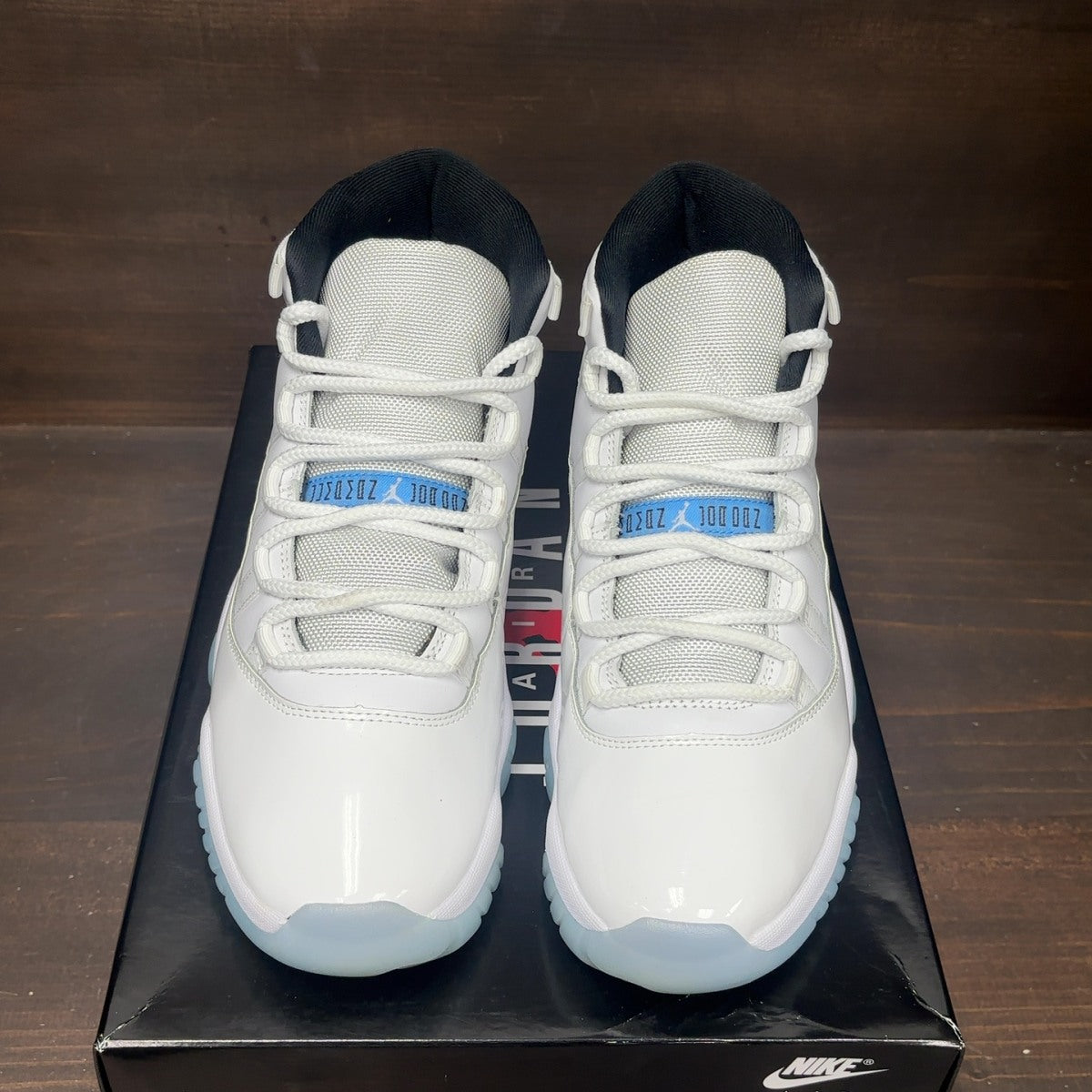 Jordan 11 Retro Legend Blue (2024) - Image 3