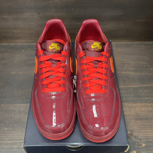 Nike Air Force 1 Low Patent Leather Dark Team Red Safety Orange Size 10 (Pre-Owned)