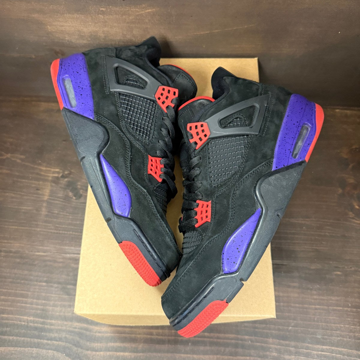 Jordan 4 Retro Raptors (2018) Size 10.5 (Pre-Owned) - Image 2