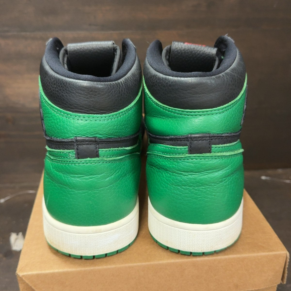 Jordan 1 Retro High Pine Green Black Size 13 (Pre-Owned) - Image 5