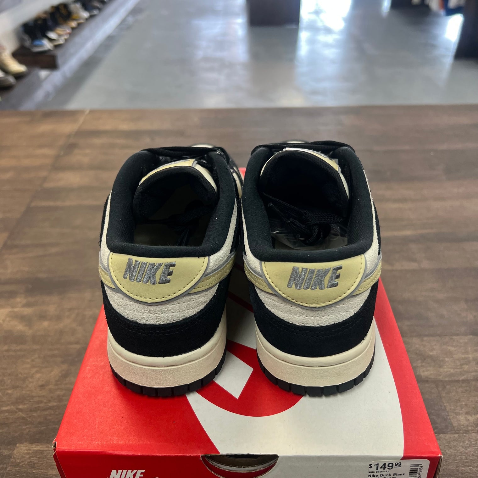 Black Suede Dunk Low (W) (USED)