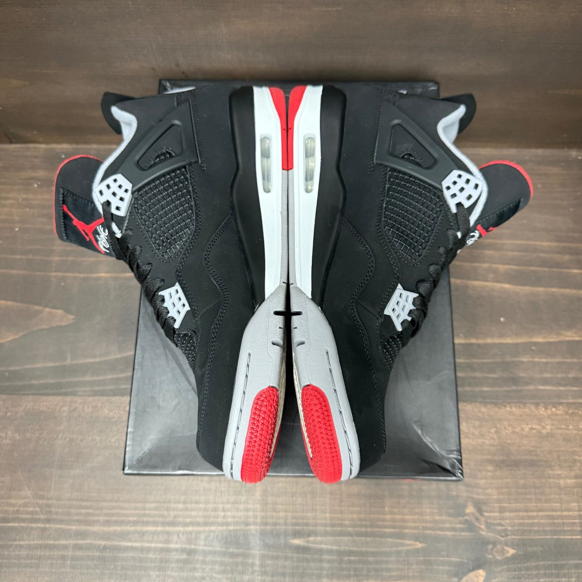 Jordan 4 Retro Bred (2019) - Image 3
