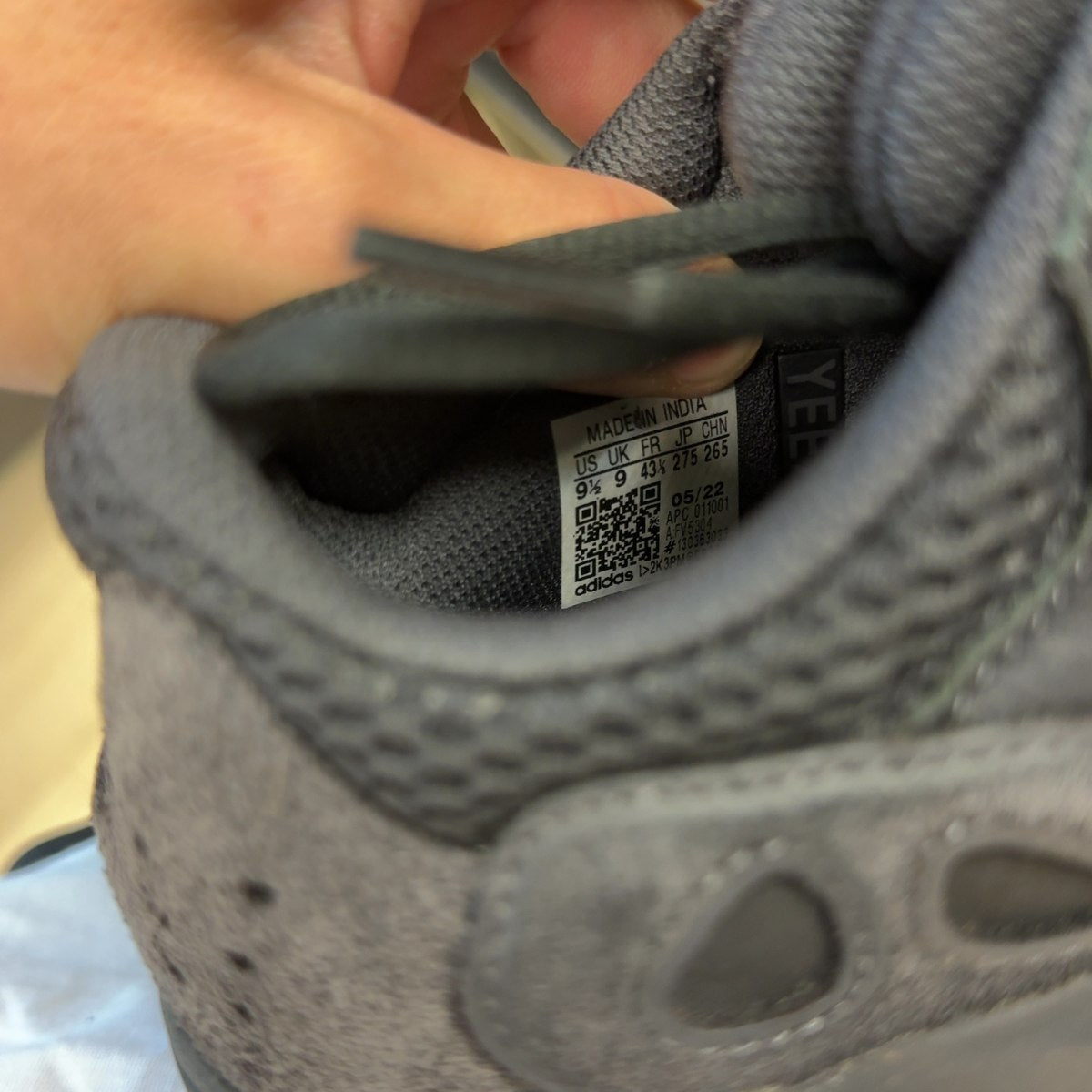 adidas Yeezy Boost 700 Utility Black - Image 7