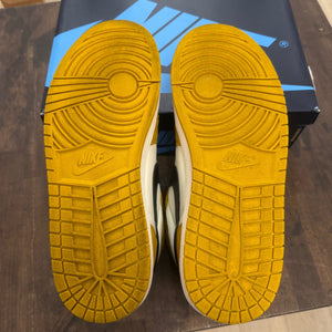 Jordan 1 Retro High OG Yellow Ochre Size 13 (Pre-Owned) - Image 3