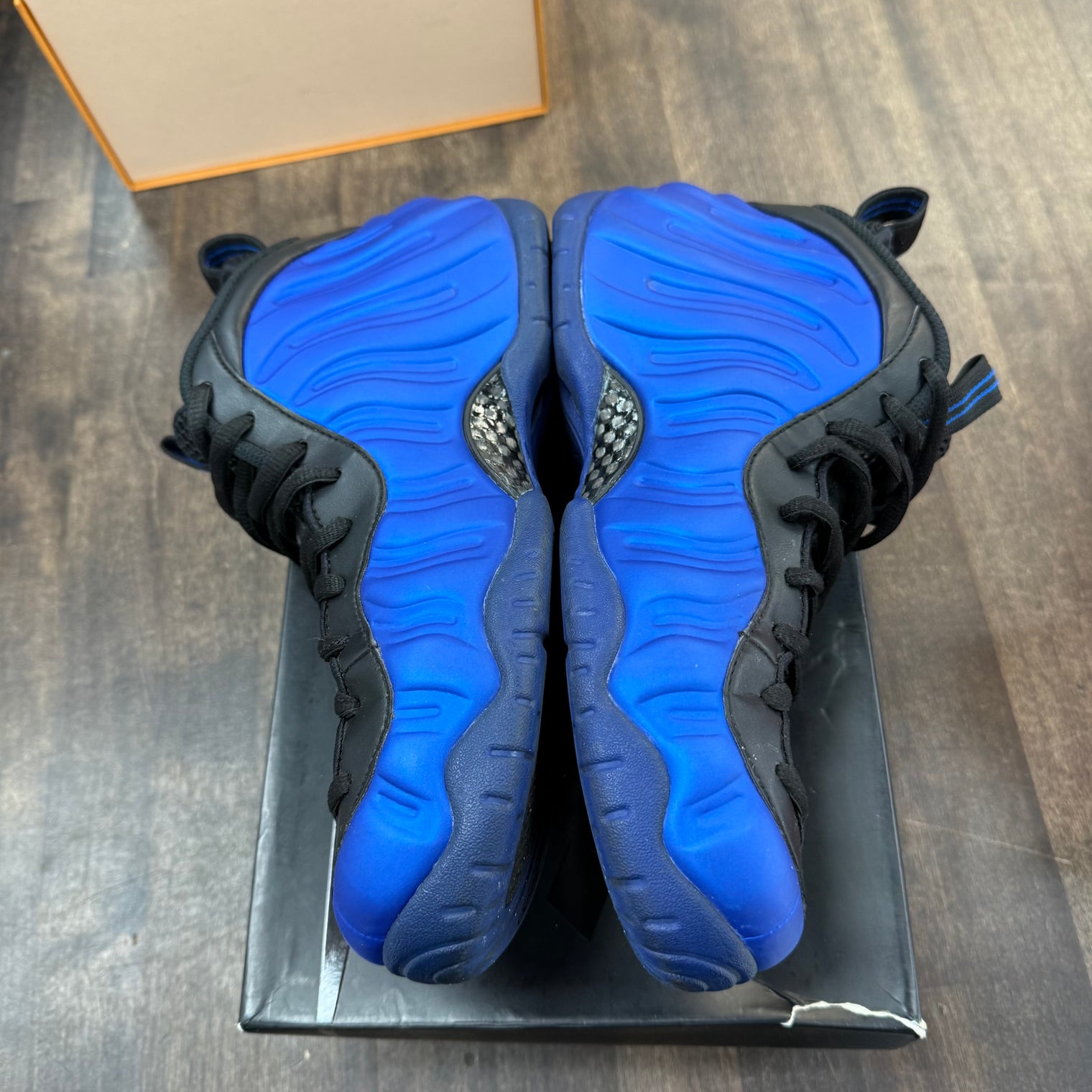 Hyper Cobalt Nike Foamposite (USED)