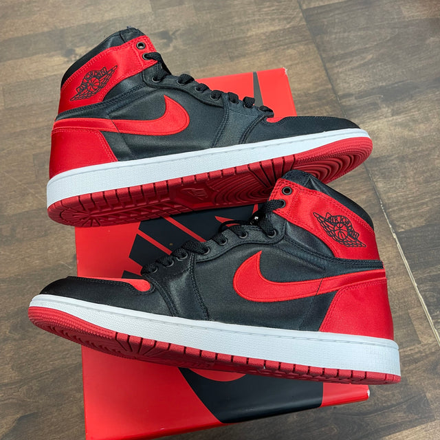 Satin Bred Jordan 1 High (W) (USED)