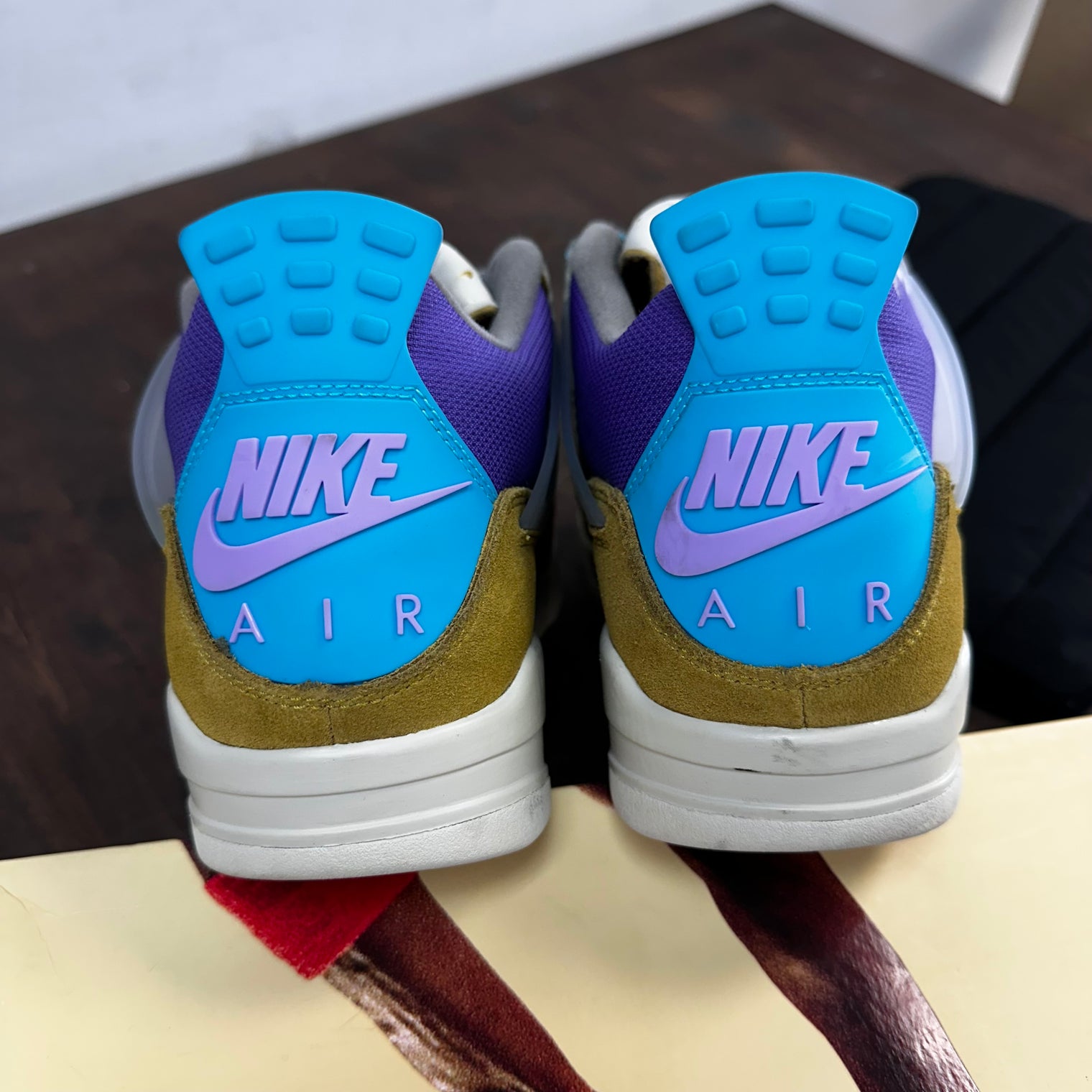 Union Desert Moss Jordan 4 (USED)