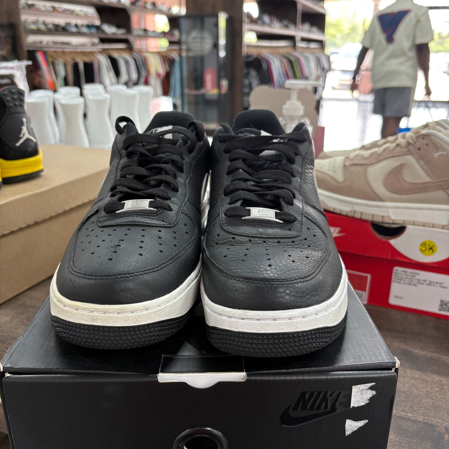 Supreme x Comme des Garcons Air Force 1 2018 (USED)