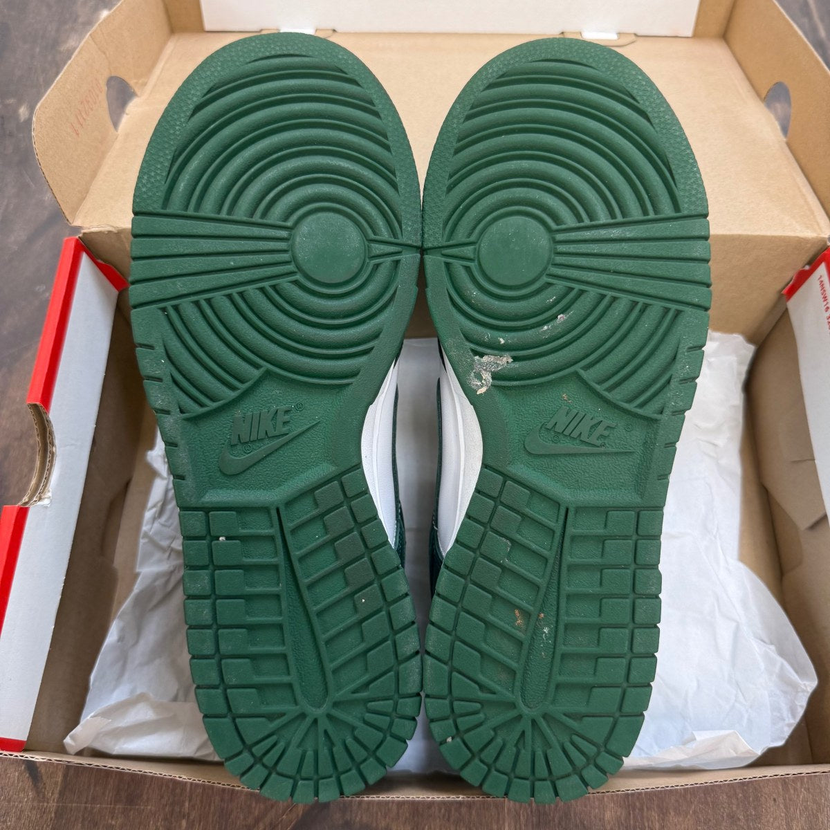 Nike Dunk Low Michigan State - Image 4