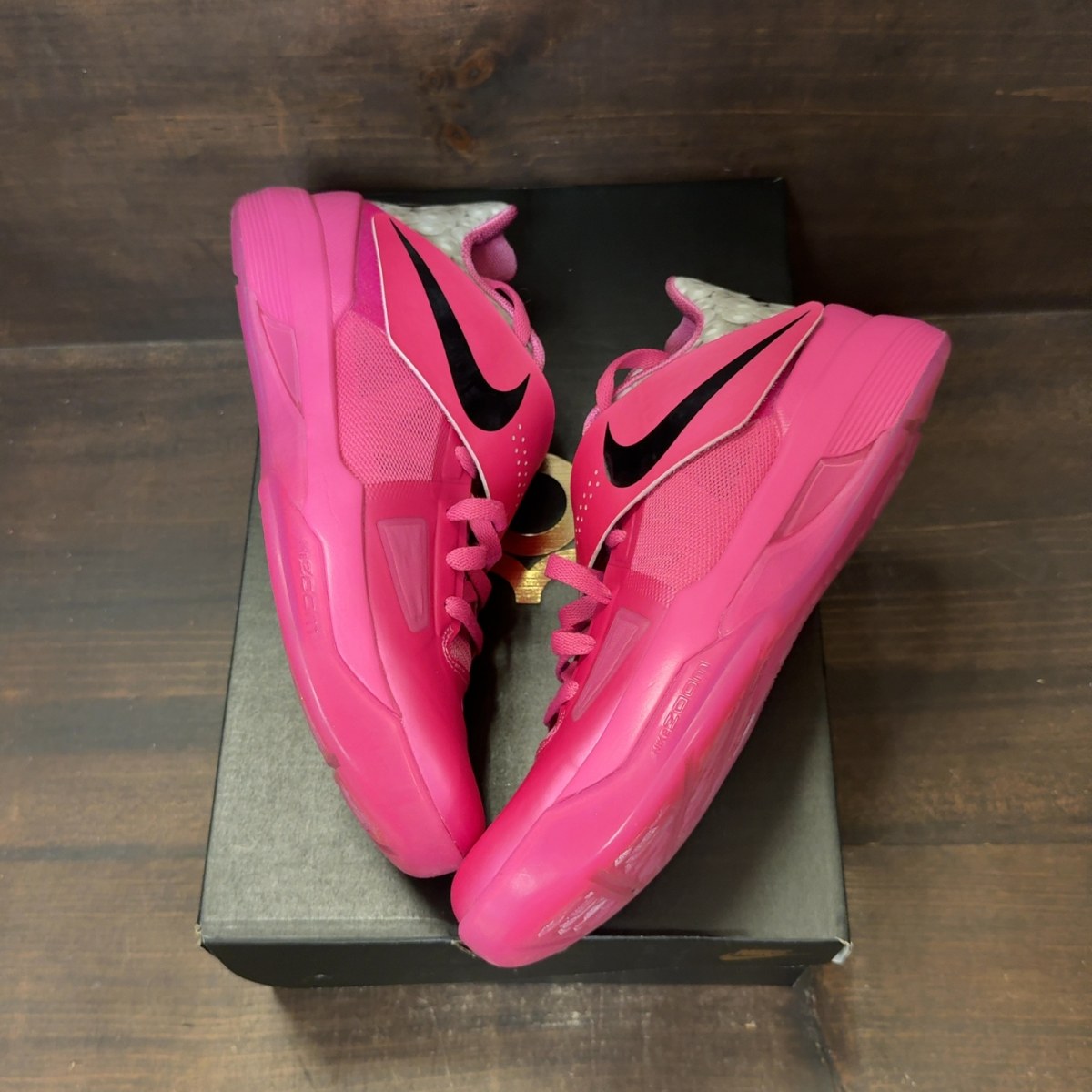 Nike KD 4 Aunt Pearl (2024) - Image 2