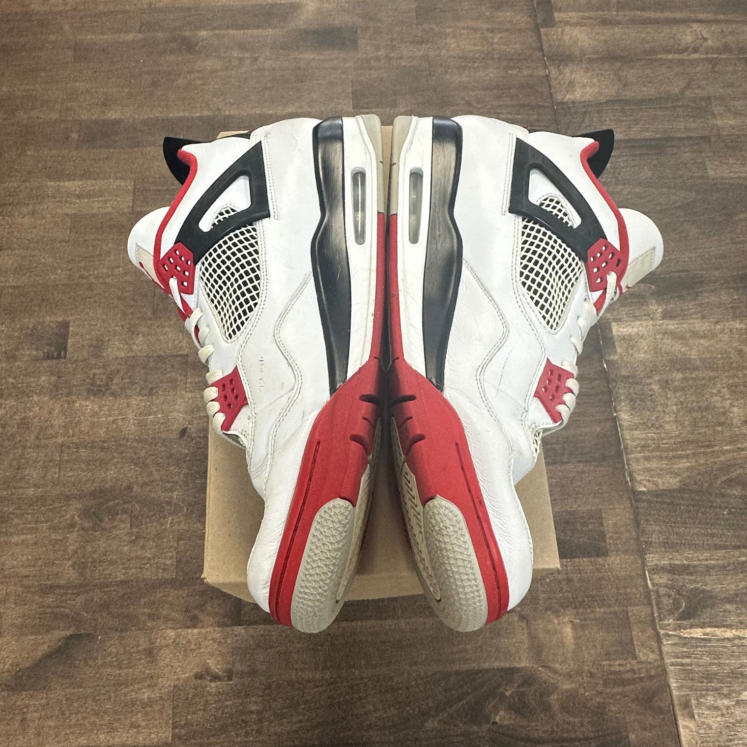 Fire Red Jordan 4 2020 (USED, No Box)