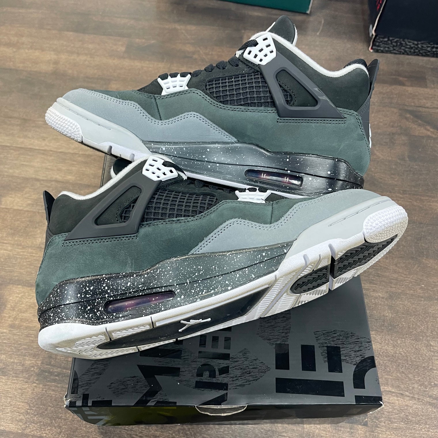 Fear Jordan 4 (2024) (USED)