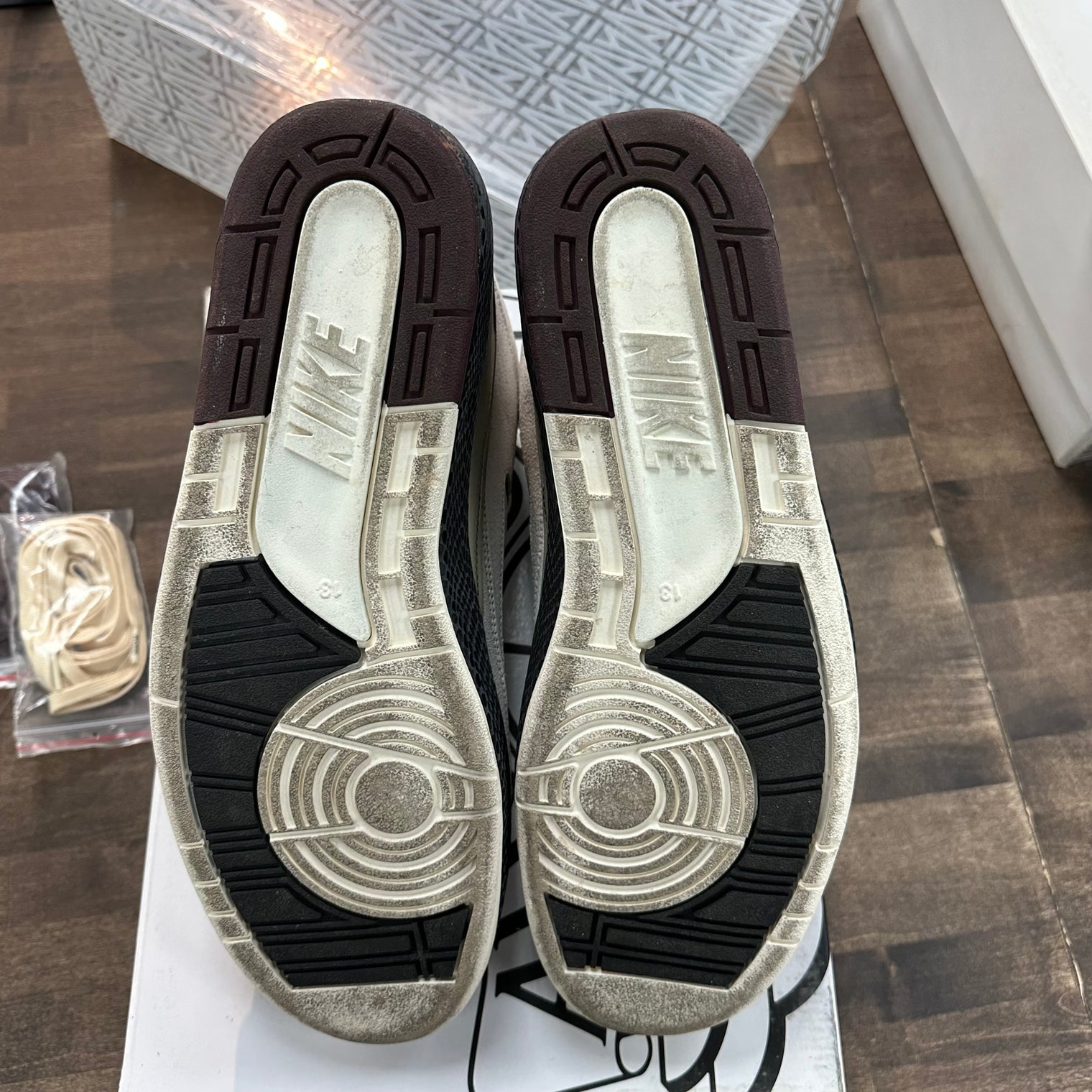 Jordan 2 Retro A Ma Maniére (USED)