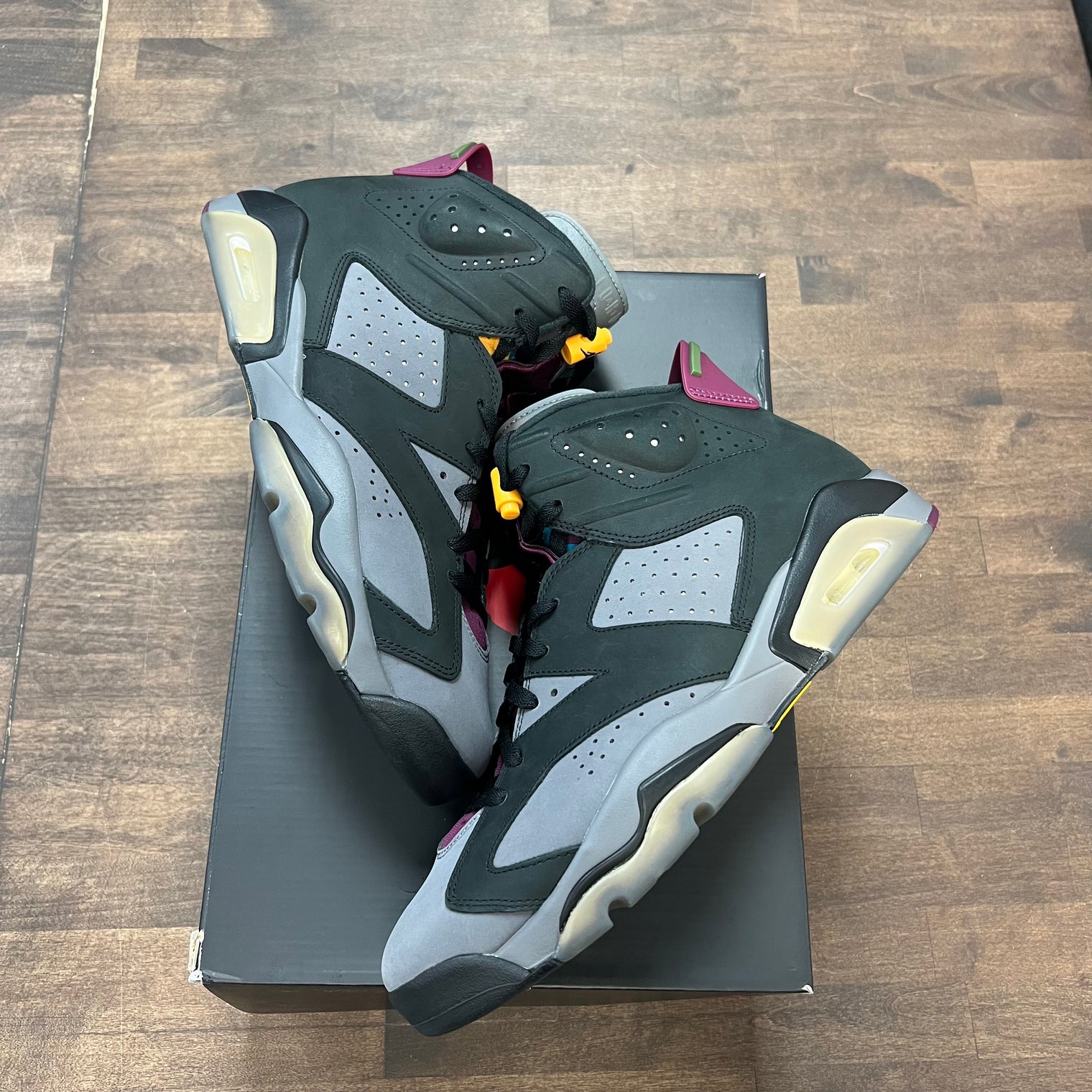 Bordeaux Jordan 6 (USED)