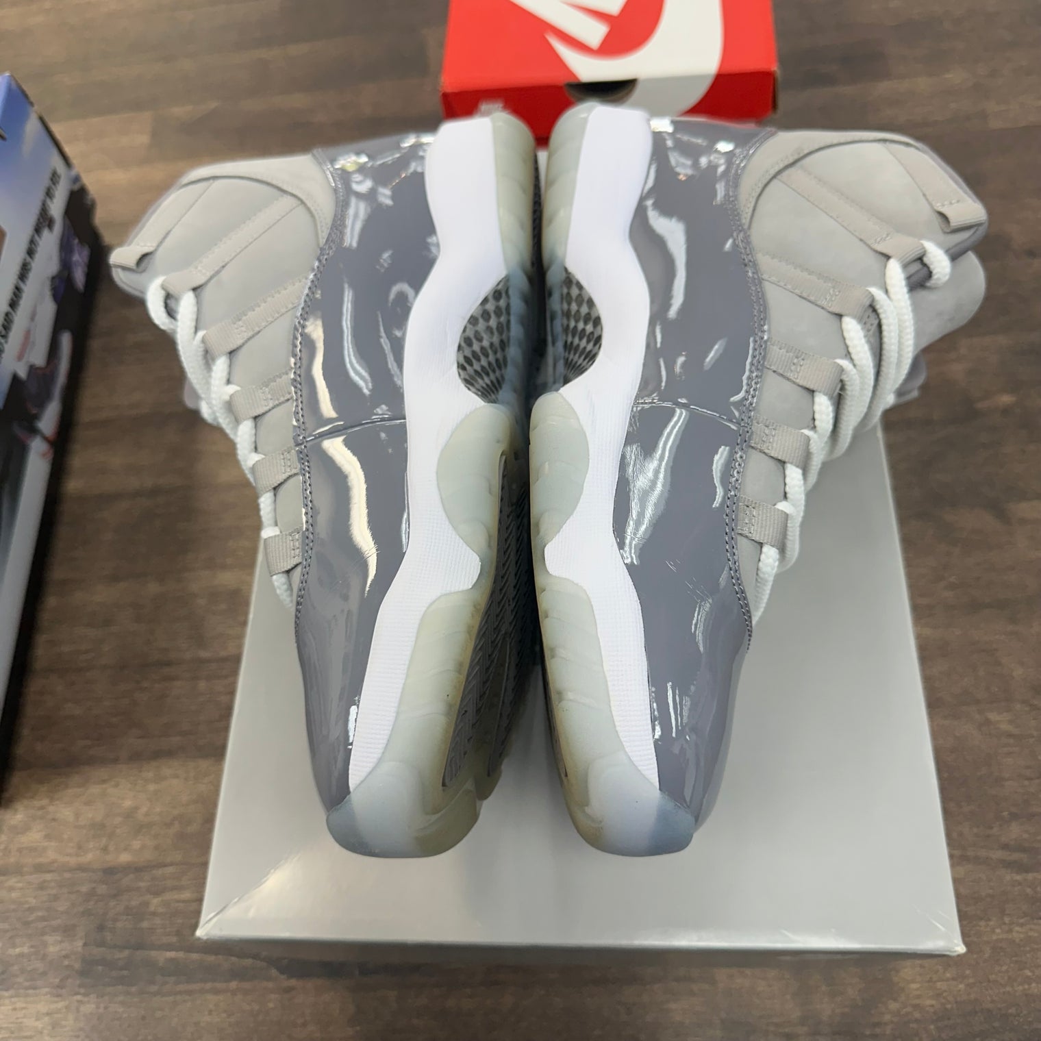 Cool Grey Jordan 11 (USED)