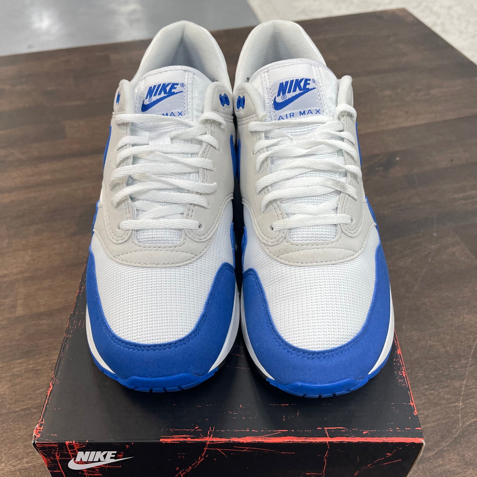 Nike Air Max Women’s Bubble Royal (USED)
