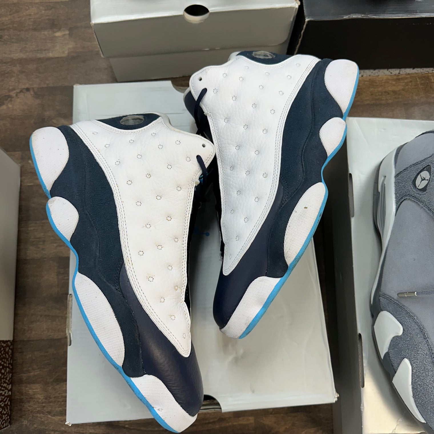 Obsidian Powder Blue White Jordan 13 Retro (USED)