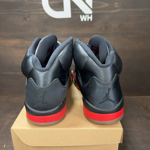 Jordan 5 Retro Satin Bred Size 13 (Pre-Owned) - Image 4