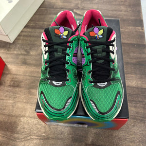 Saucony ProGrid Triumph 4 Jae Tips Flowers Grow Uptown Sugar Maple - Image 2