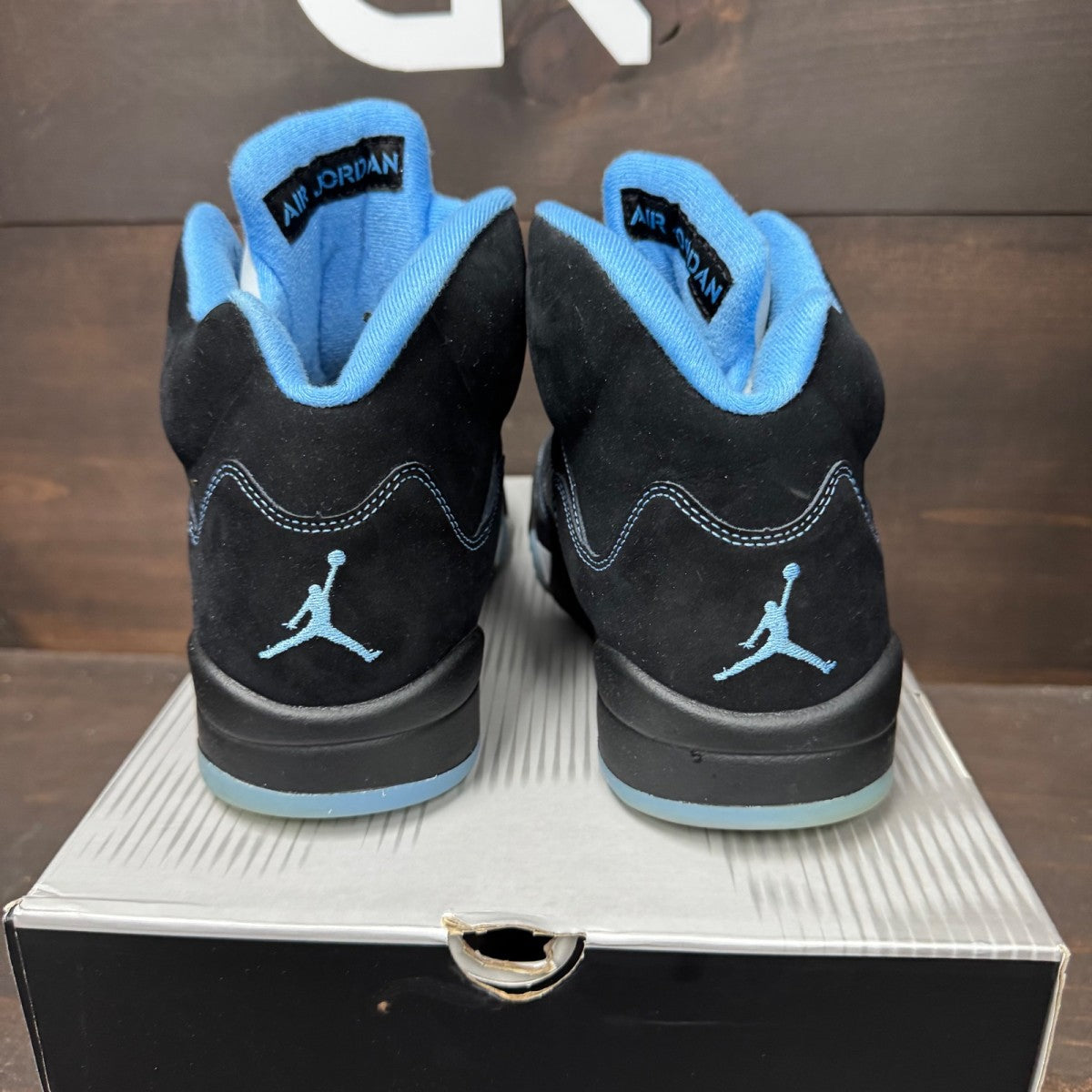 Jordan 5 Retro Black University Blue (2026) - Image 5