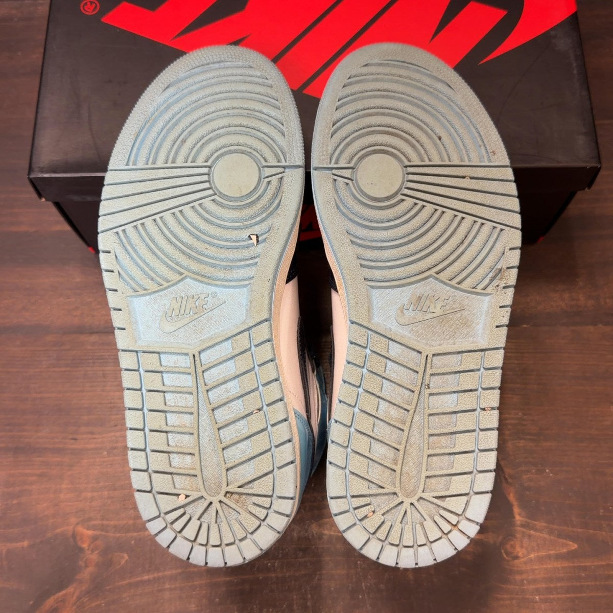 Jordan 1 Retro High UNC Patent (Women's) - Image 6