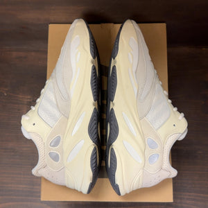 adidas Yeezy Boost 700 Analog - Image 5