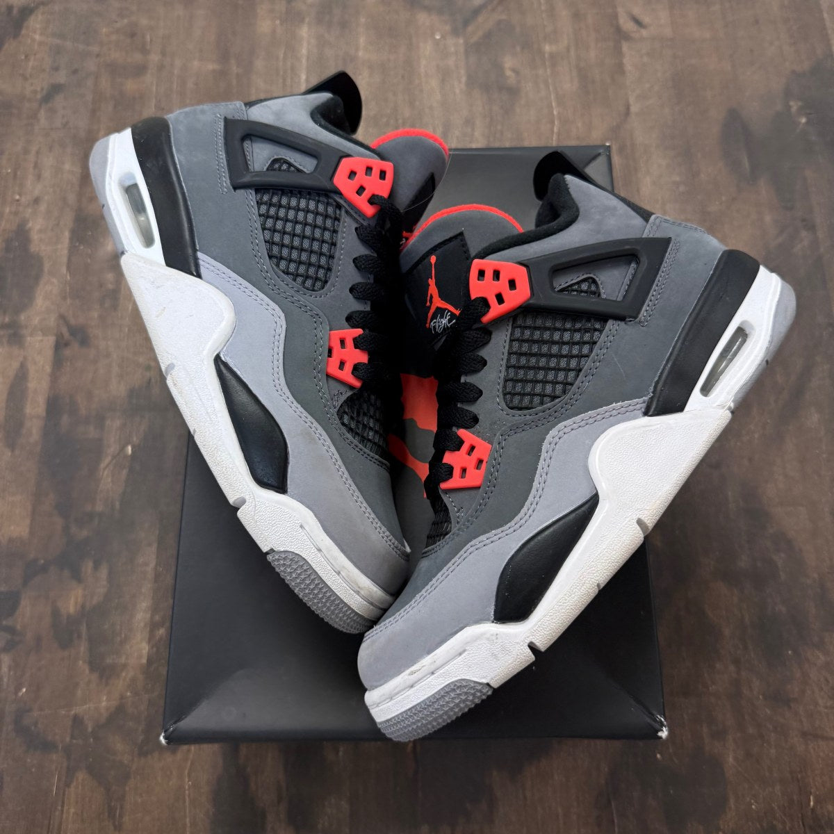 Jordan 4 Retro Infrared (GS) - Image 1