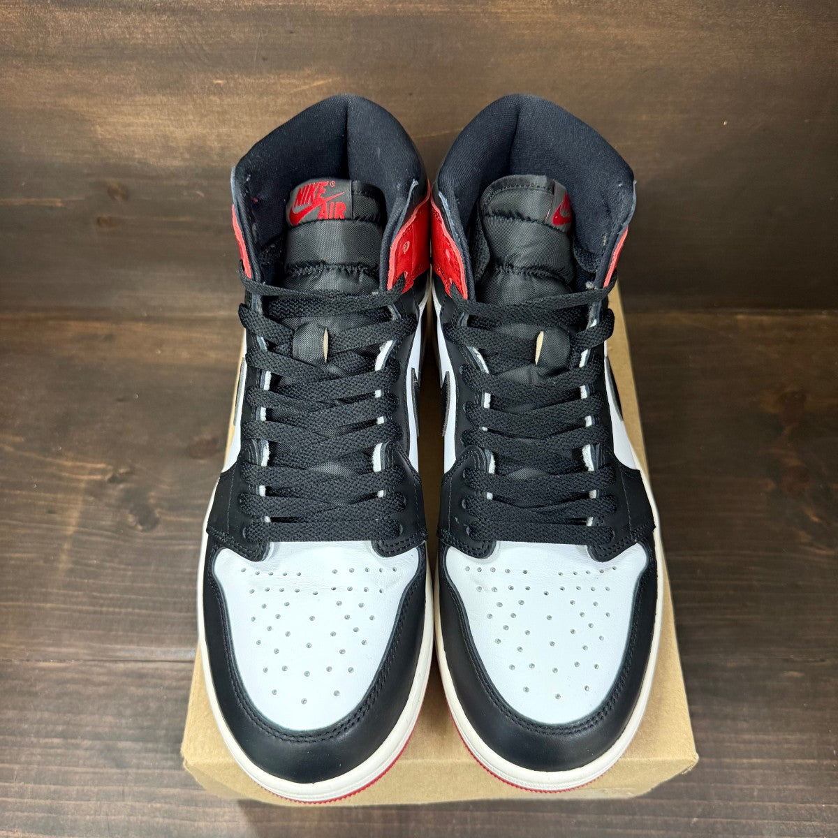 Jordan 1 Retro High OG Black Toe Reimagined Size 10 (Pre-Owned) - Image 3