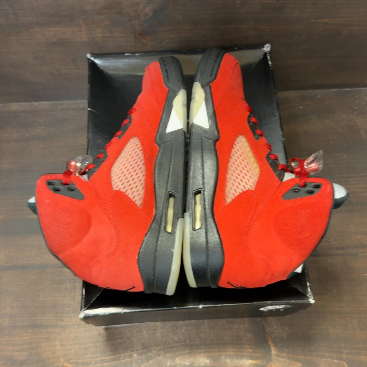 Jordan 5 Retro Raging Bull Red (2021) Size 8.5 (Pre-Owned) - Image 5