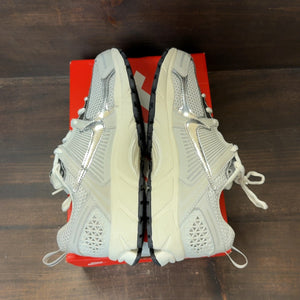 Nike Zoom Vomero 5 Photon Dust Chrome (GS) - Image 6