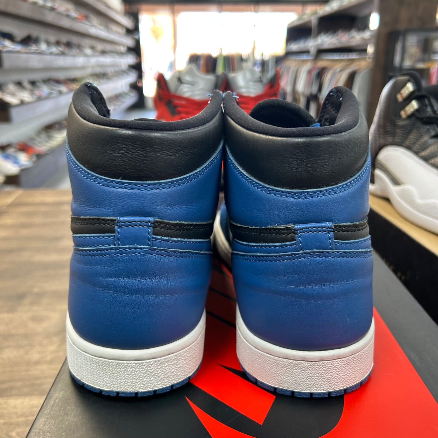 Dark Marina Blue Jordan 1 Retro High (USED)