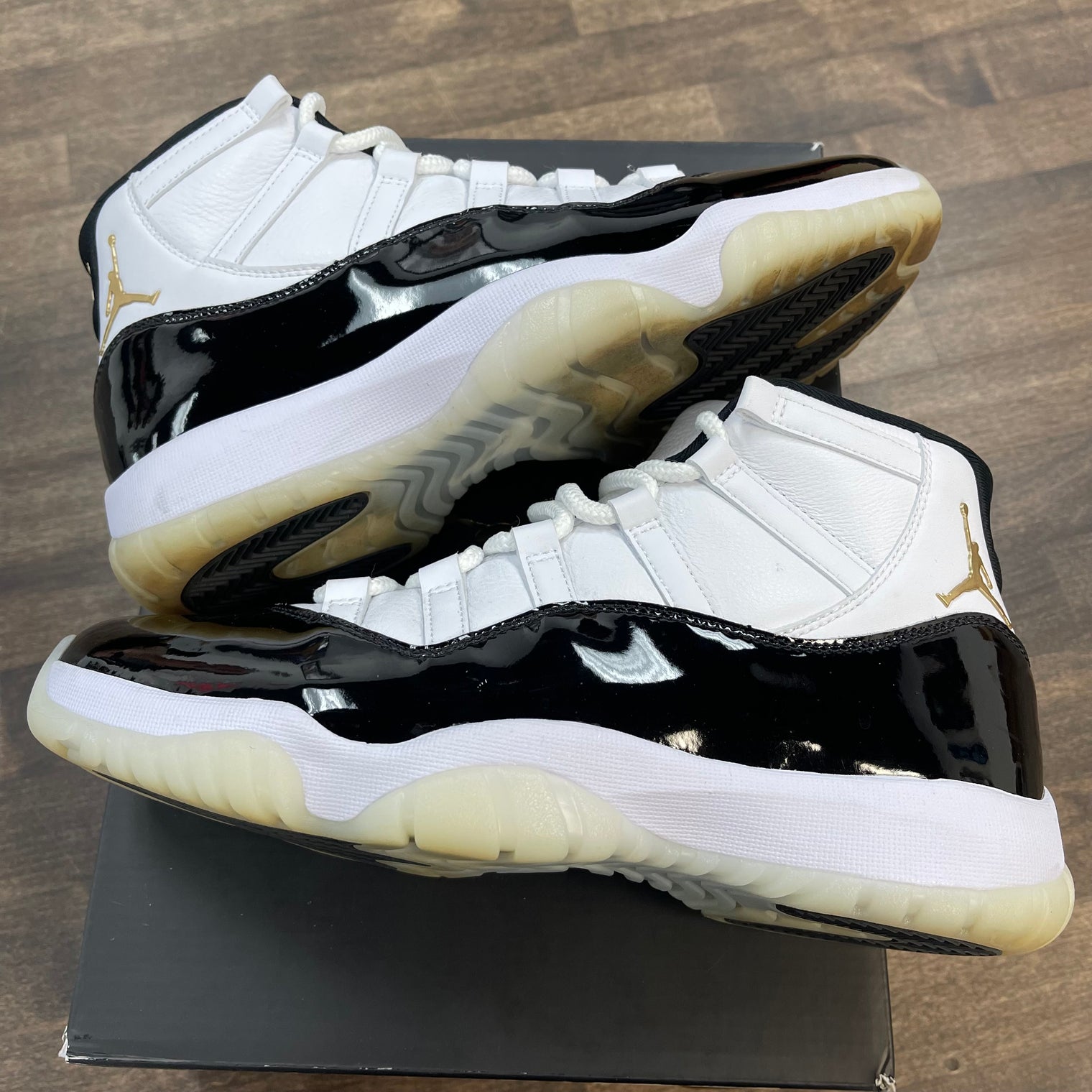 DMP Gratitude Jordan 11 (USED)