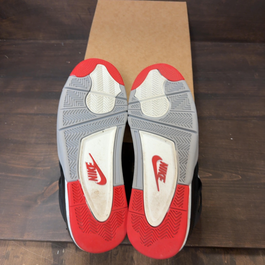 Jordan 4 Retro Bred (2019) Size 11 (Pre-Owned) - Image 6