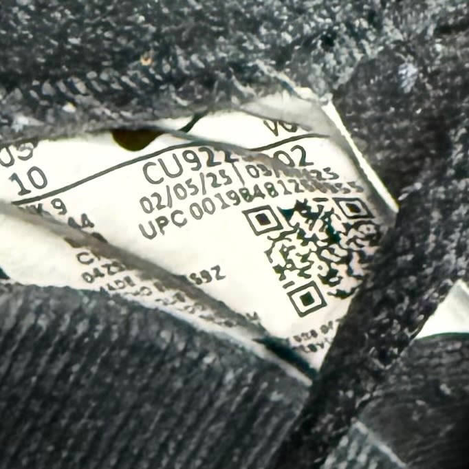 Nike Air Force 1 Low Supreme Black White - Image 7