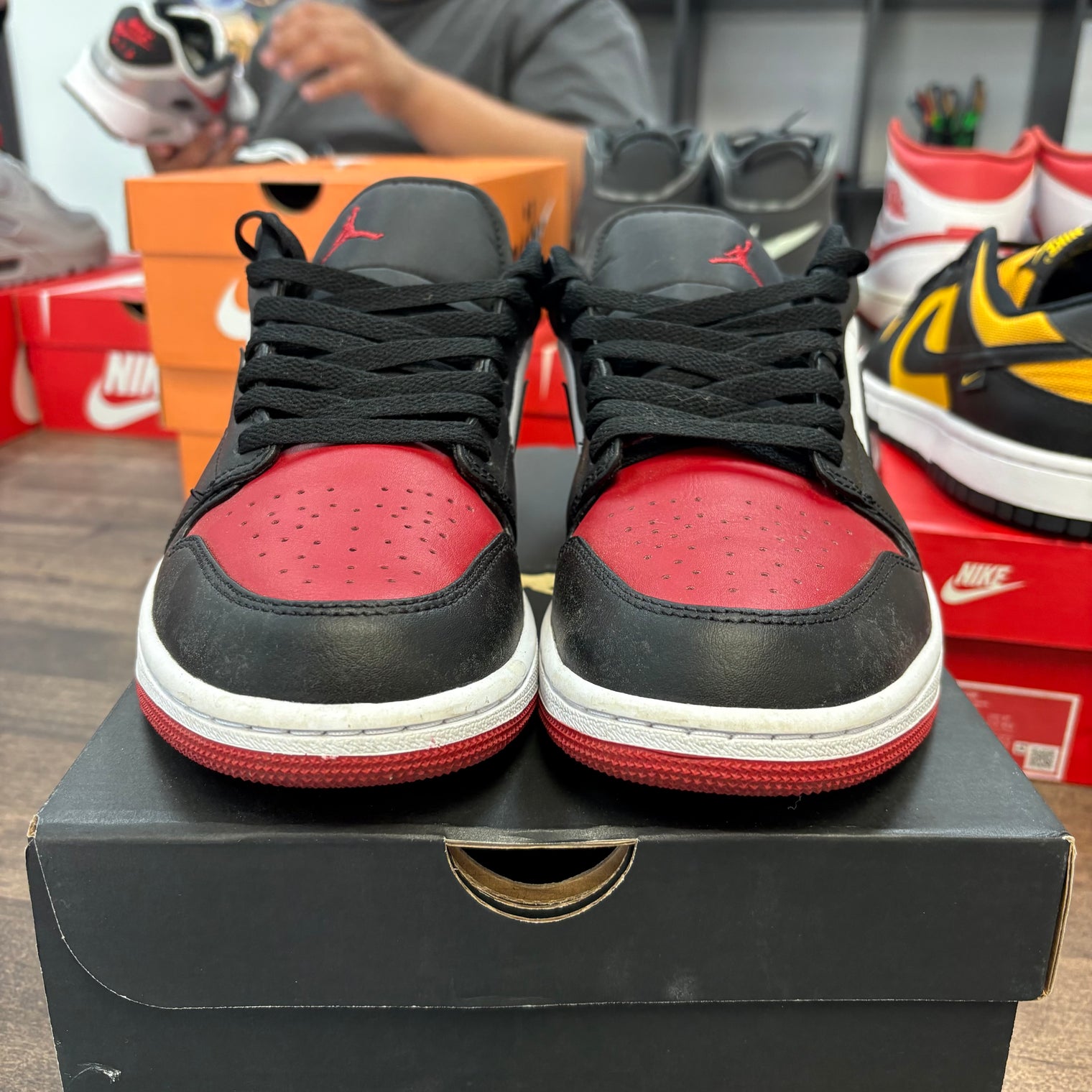 Bred Toe Jordan 1 Low (USED)