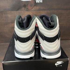 Jordan 8 Retro White True Red (2025) - Image 4