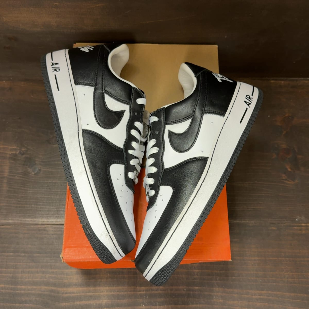Nike Air Force 1 Low QS Terror Squad Blackout Size 11 (Pre-Owned) - back