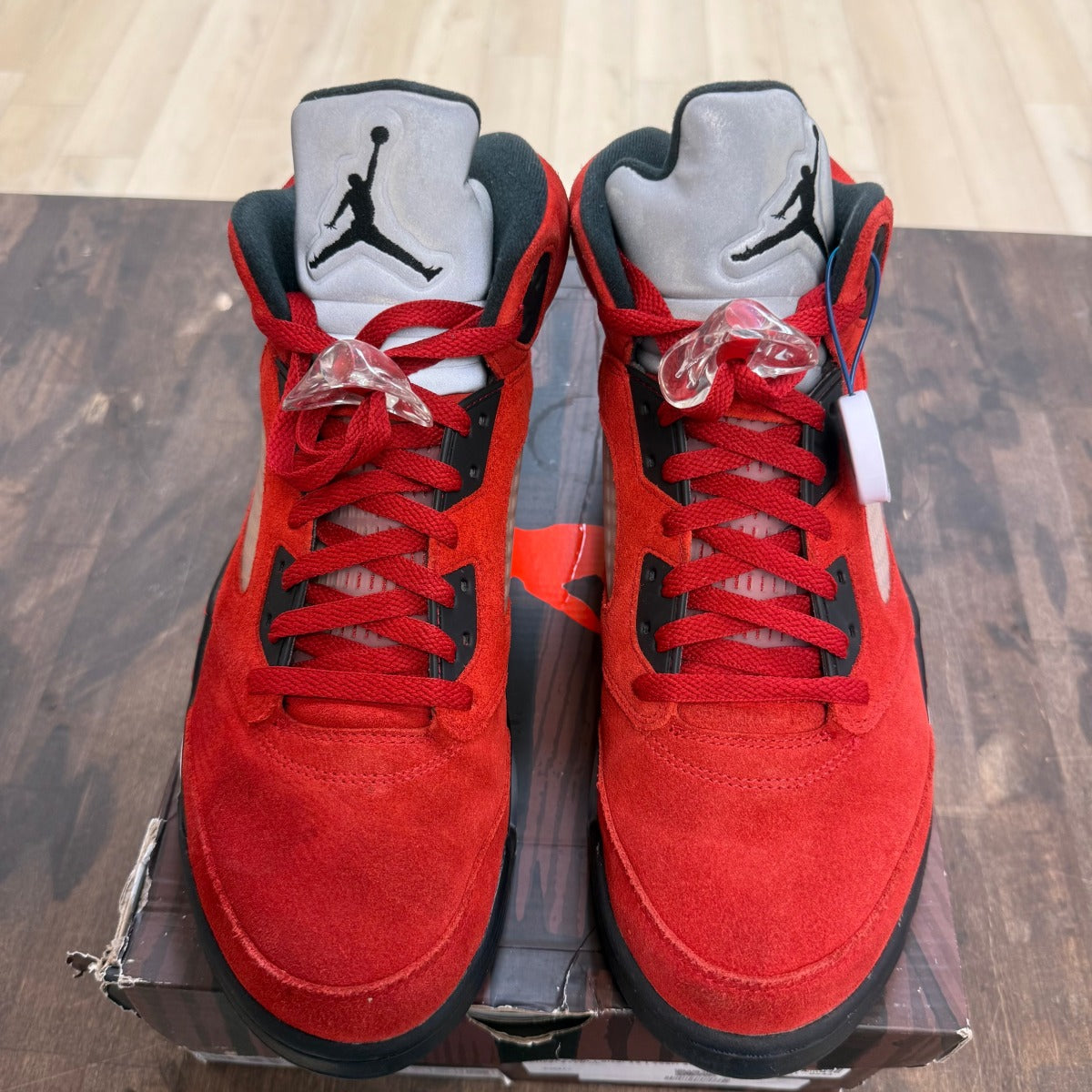 Jordan 5 Retro Raging Bull Red (2021) Size 12 (Pre-Owned) - Image 2