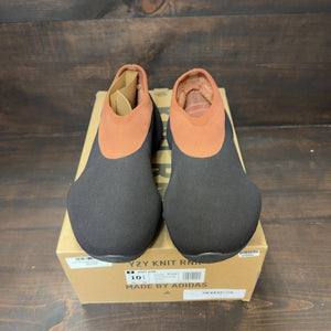 adidas Yeezy Knit RNR Stone Carbon - Image 3