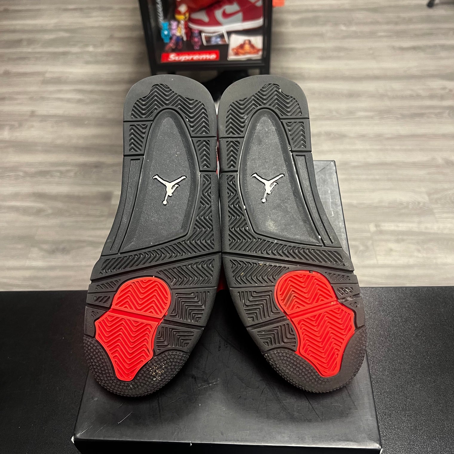 Red Thunder Jordan 4 Retro (USED)