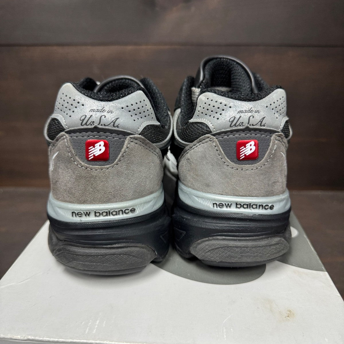 New Balance 990v3 MiUSA DTLR GR3YSCALE Size 9 (Pre-Owned) - sole