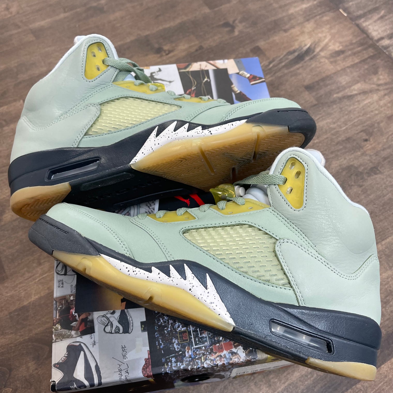 Jade Horizon Jordan 5 Retro (USED)