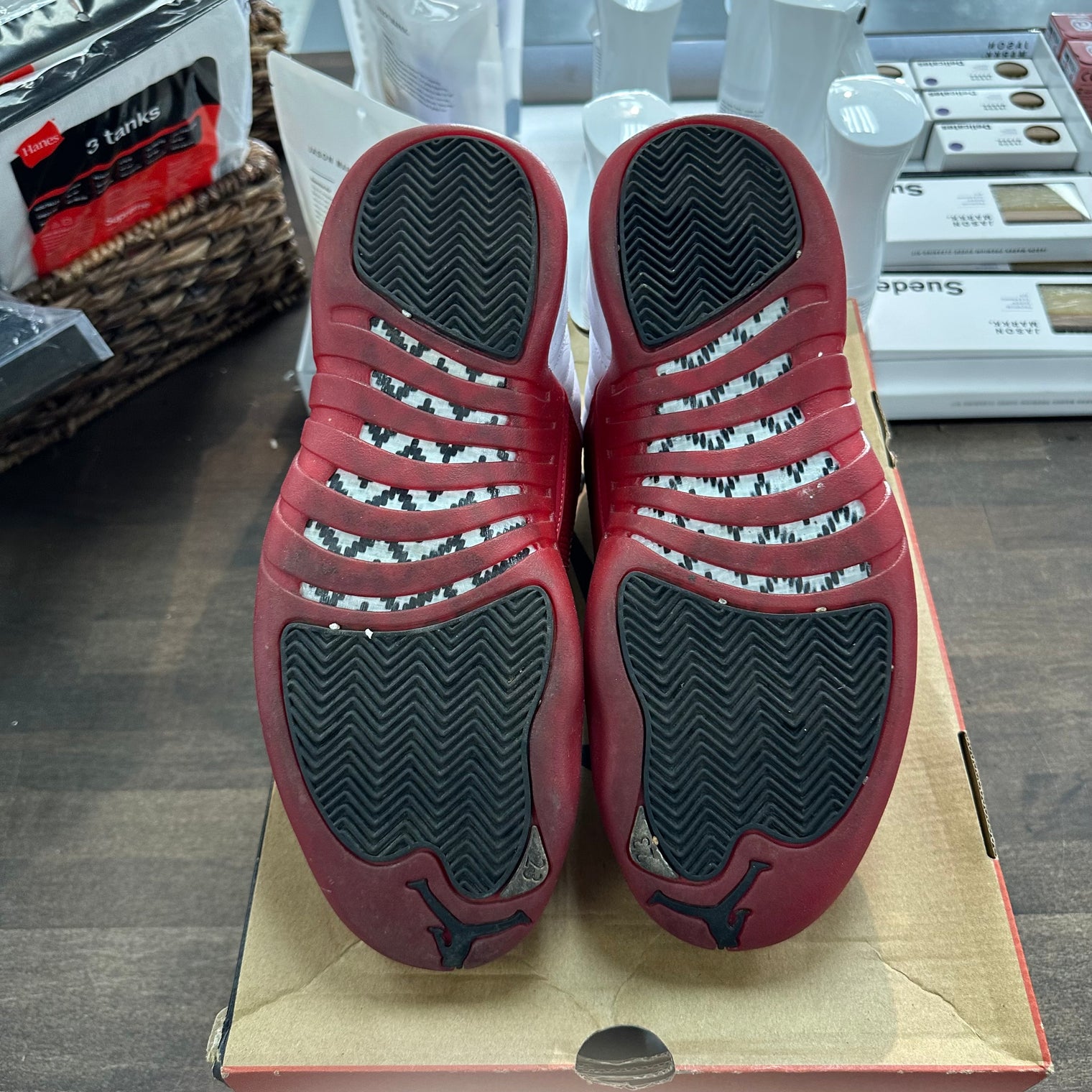 Cherry Jordan 12 (USED)