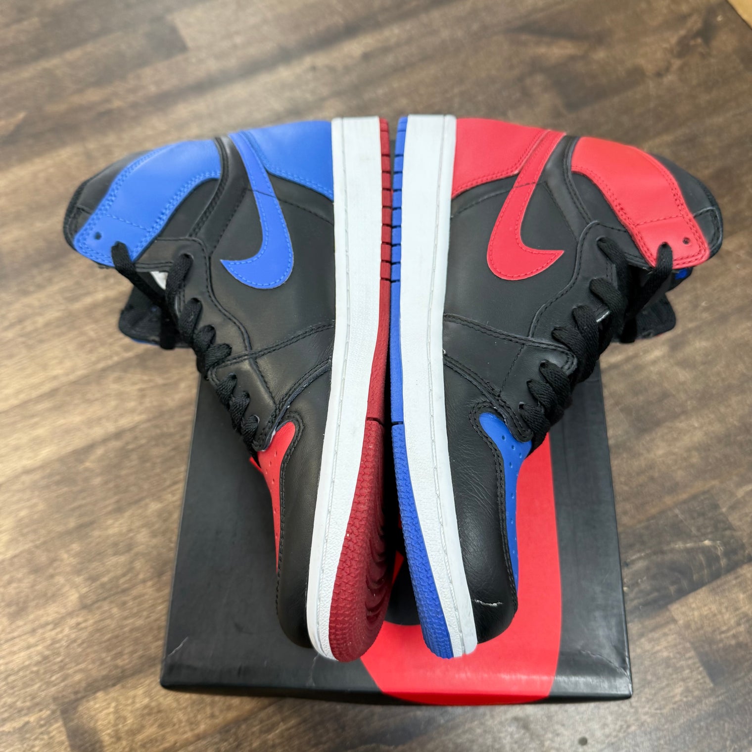 Top 3 Jordan 1 High (USED)