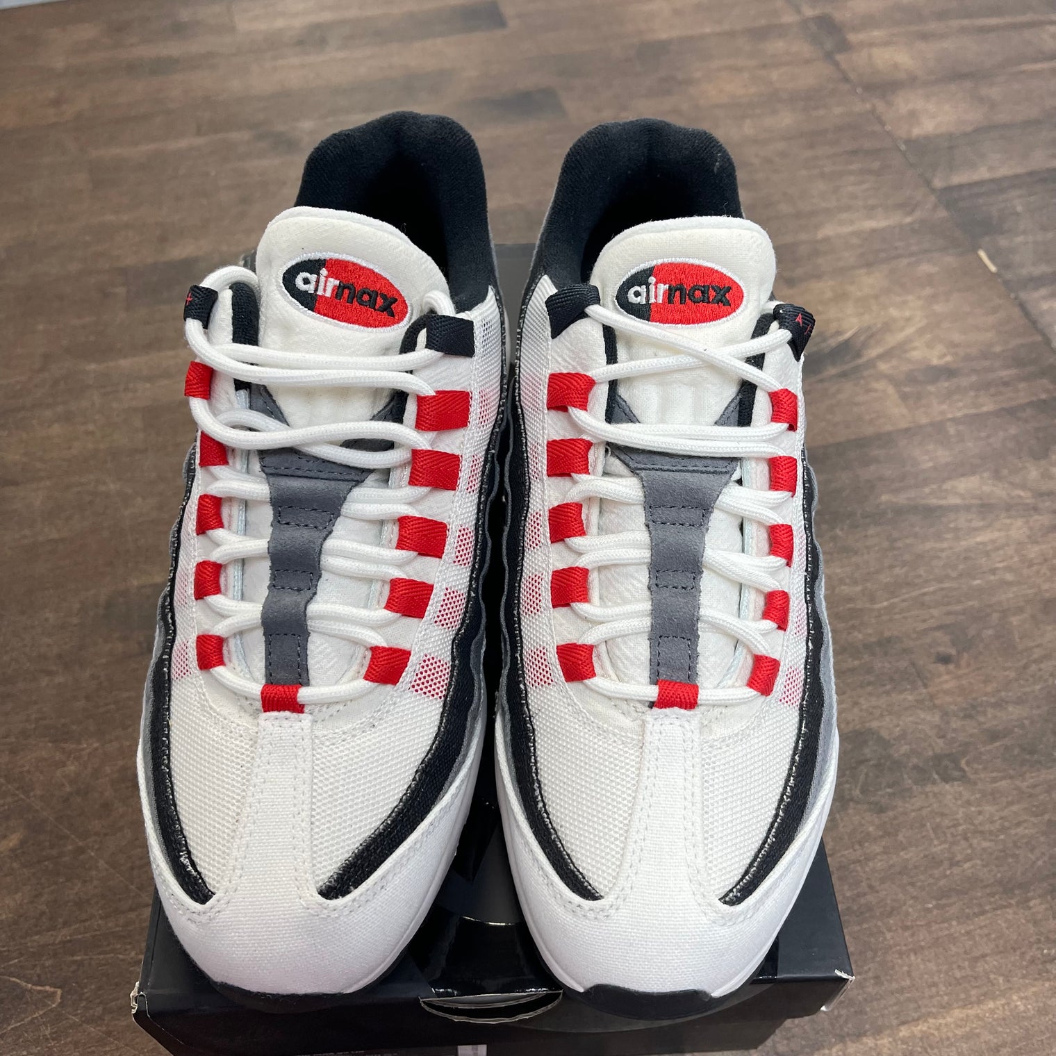 Smoke Grey Air Max 95 (USED)