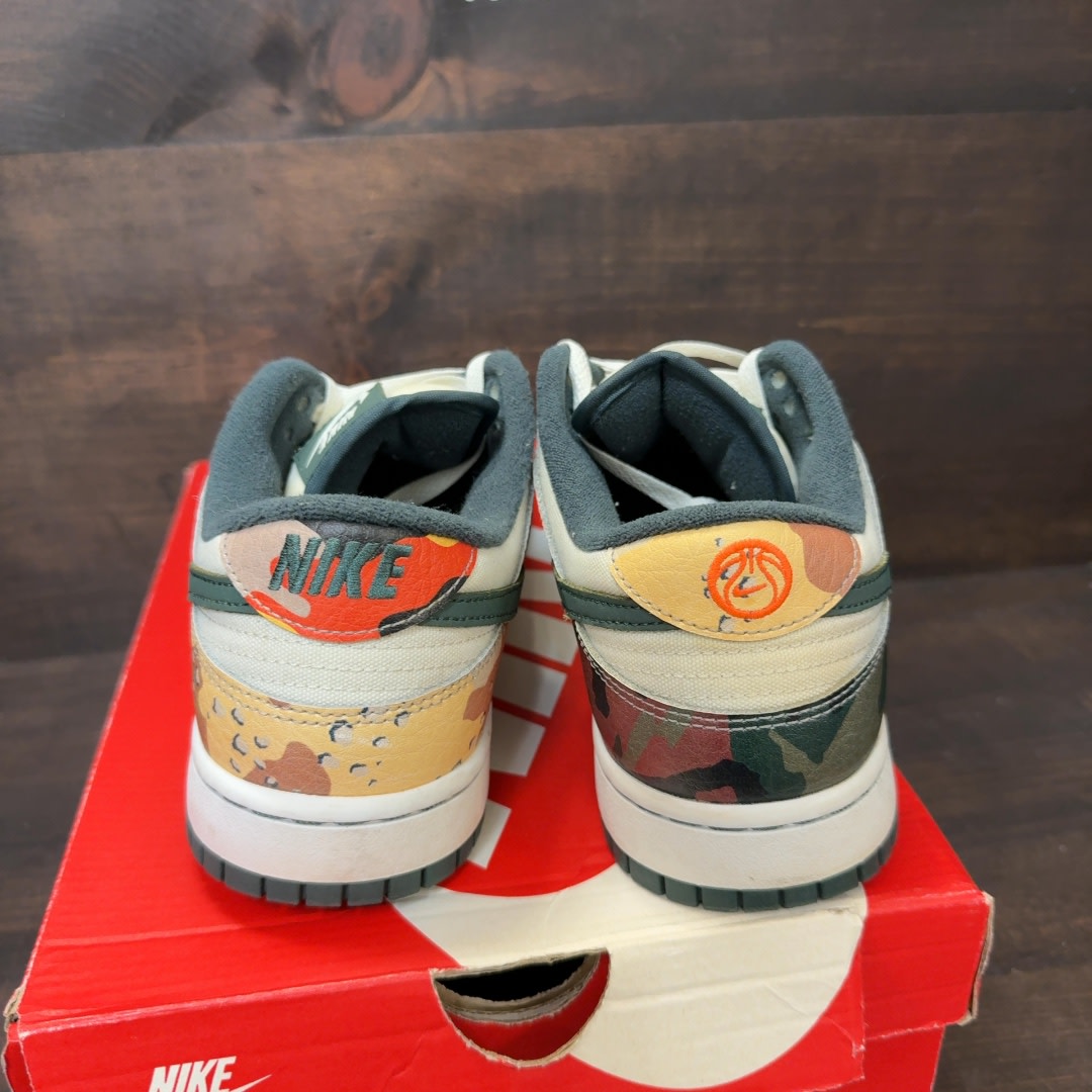 Nike Dunk Low SE Sail Multi-Camo Size 10 (Pre-Owned)