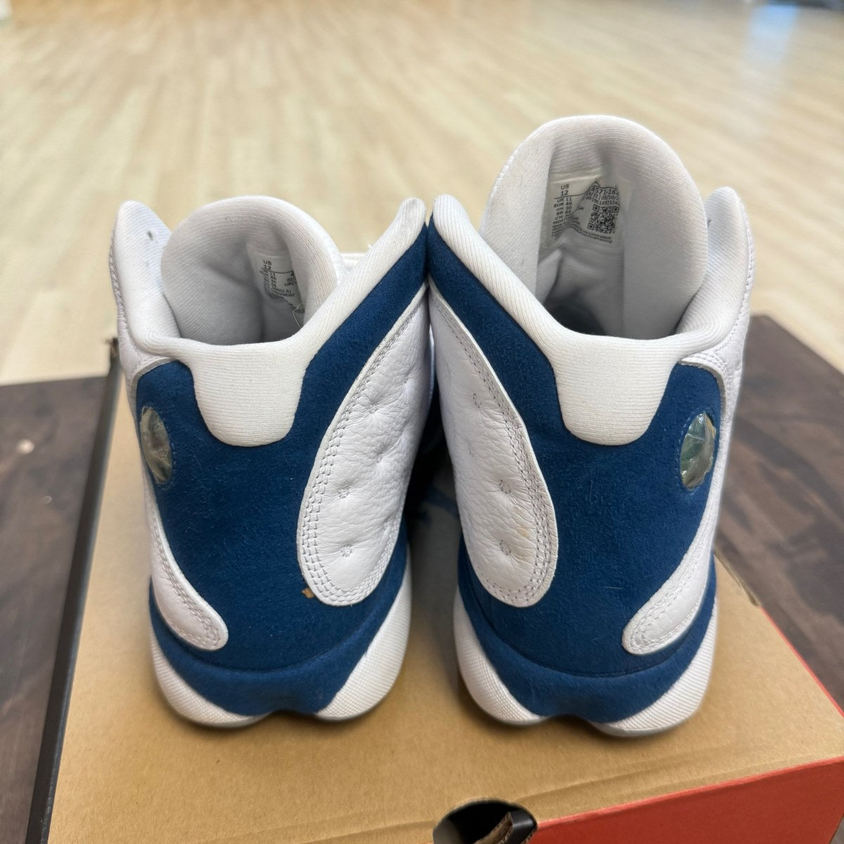 Jordan 13 Retro French Blue Size 12 (Pre-Owned) - Image 5