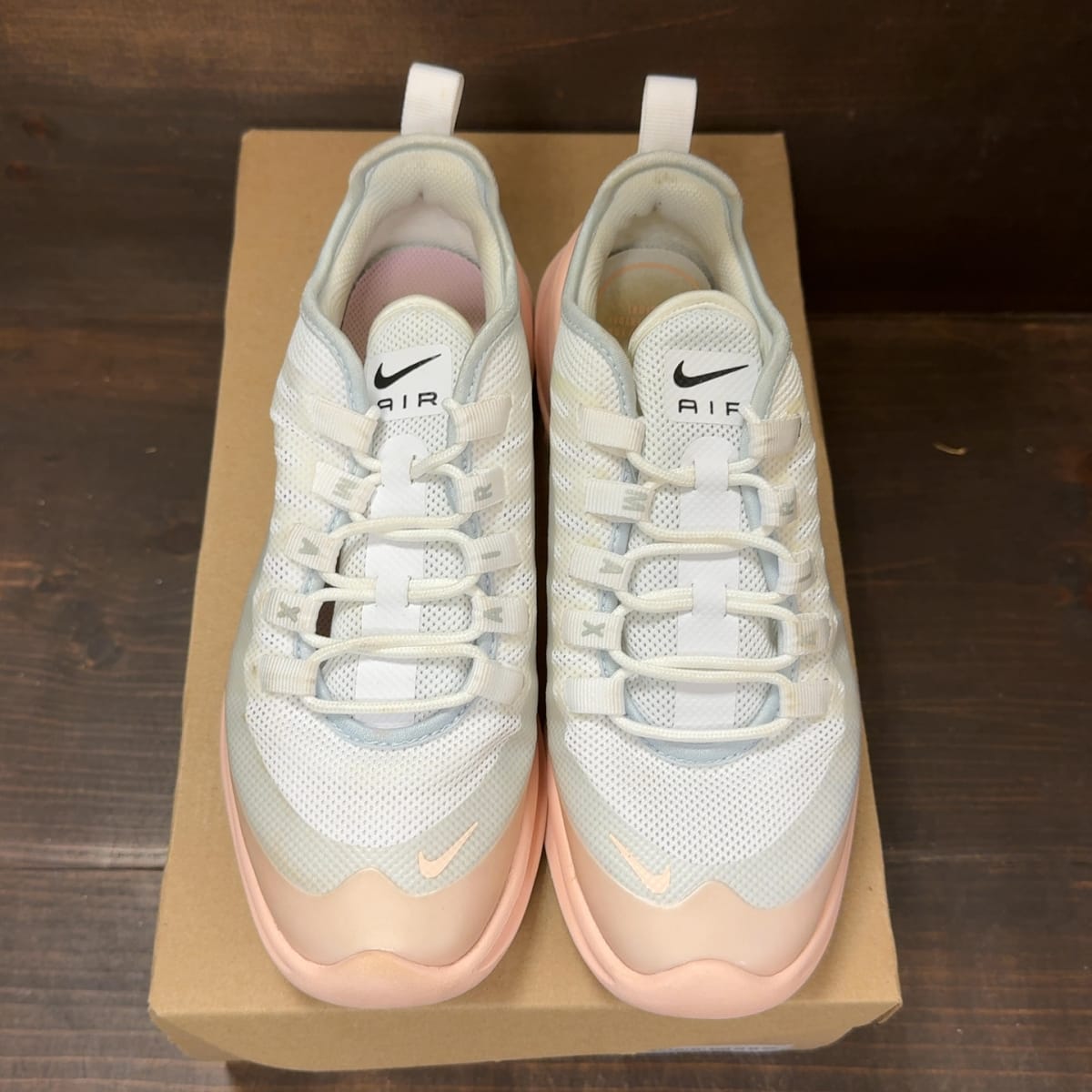 Nike Air Max Axis Washed Coral Aura (Women's) Size 8.5W (Pre-Owned) - tag